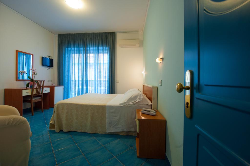 Oasi Hotel Maiori Ngoại thất bức ảnh