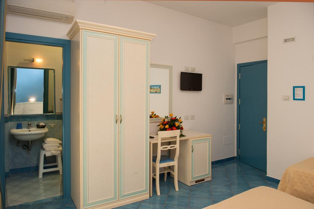 Oasi Hotel Maiori Ngoại thất bức ảnh